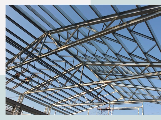 Строительство фермы в Лянторе